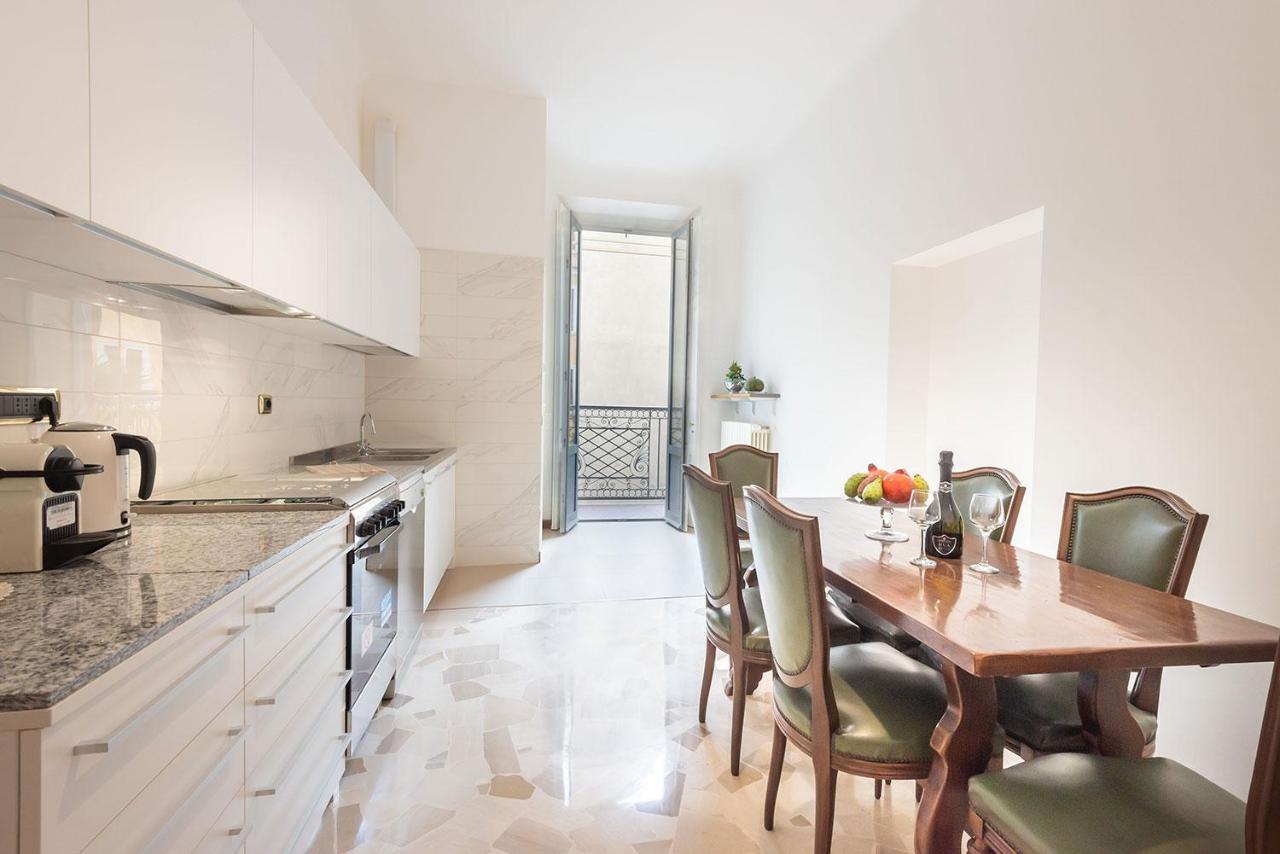Elegante Casa Liberty Lägenhet Milano Exteriör bild