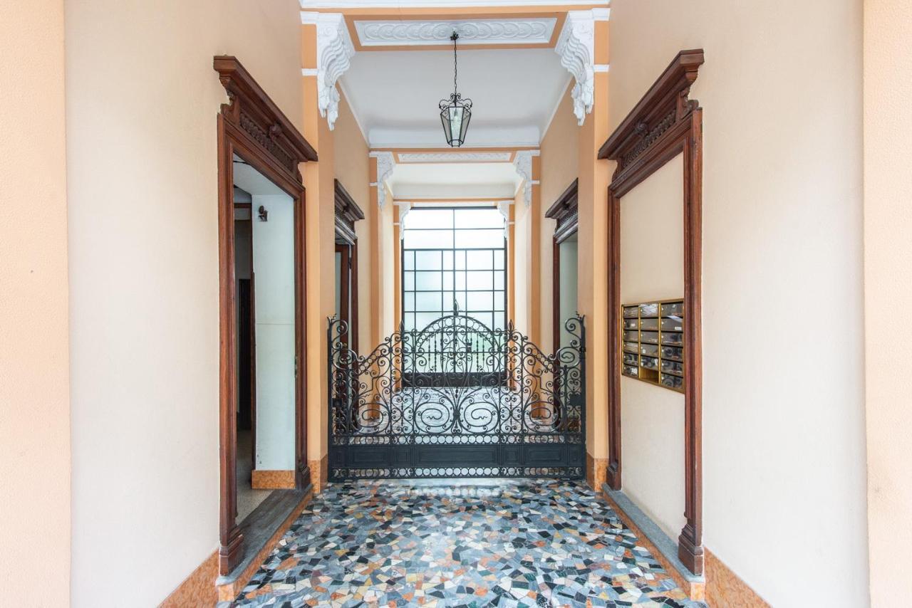 Elegante Casa Liberty Lägenhet Milano Exteriör bild